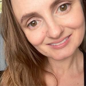 Meet your Posher, Kelley